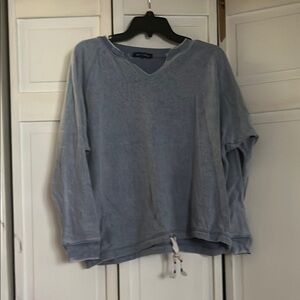 Blue V-Neck Long Sleeve Top